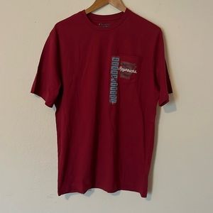 Champions athleticwear men’s T-shirt North Texas. 100% cotton. Material-smooth.